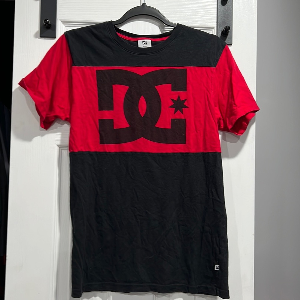 DC red and black shirt!